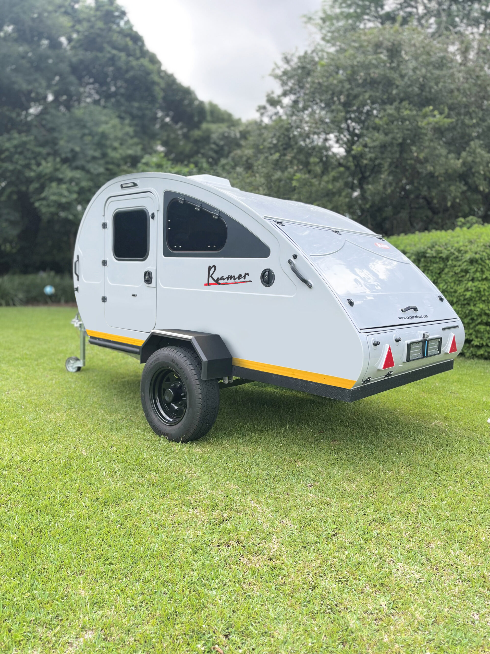 Vagabond Roamer three-quarter side angle view